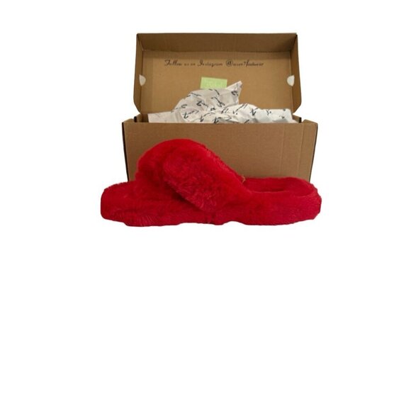 Seven7 Red Faux Fur Slippers Non-Skid Memory‎ Foam - Picture 7 of 8